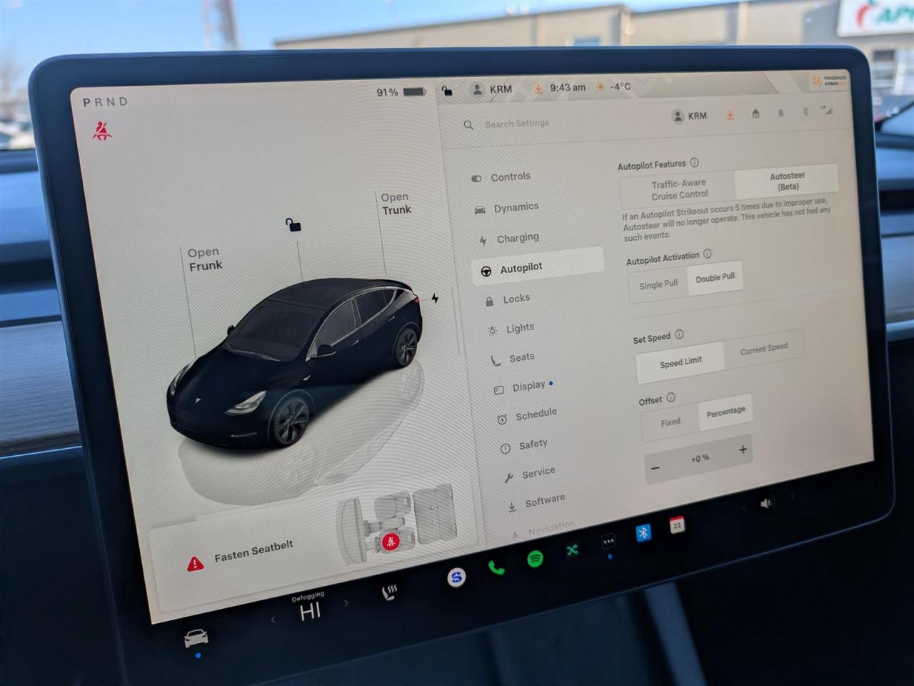 2024 Tesla Model Y STANDARD Photo