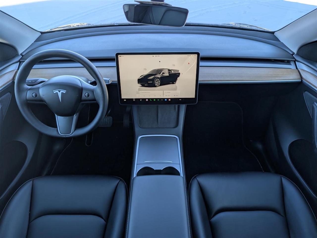 2024 Tesla Model Y STANDARD Photo