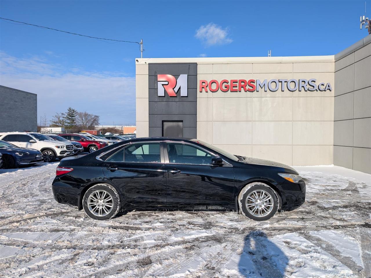 2015 Toyota Camry LE - HTD SEATS - REV CAM - BLUETOOTH Photo
