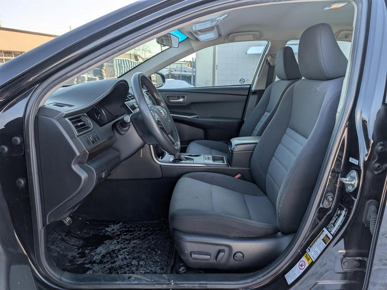 2015 Toyota Camry LE - HTD SEATS - REV CAM - BLUETOOTH Photo