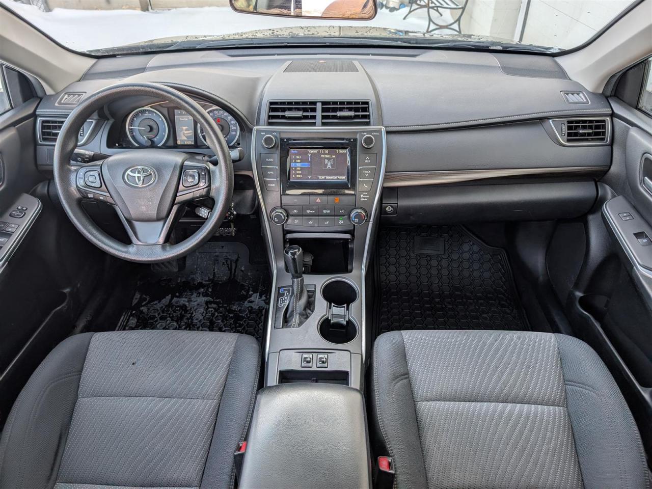 2015 Toyota Camry LE - HTD SEATS - REV CAM - BLUETOOTH Photo