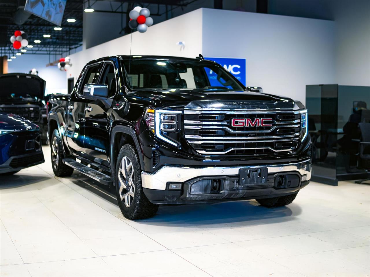 2023 GMC Sierra 1500 SLT CREW 6.2 8CYL | SUNROOF | LEATHER Photo
