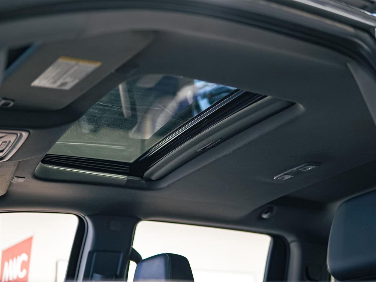 2023 GMC Sierra 1500 SLT CREW 6.2 8CYL | SUNROOF | LEATHER Photo