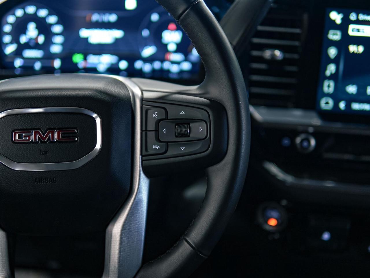 2023 GMC Sierra 1500 SLE CREW CAB 4WD | 5.3 V8 | NO ACCIDENTS Photo