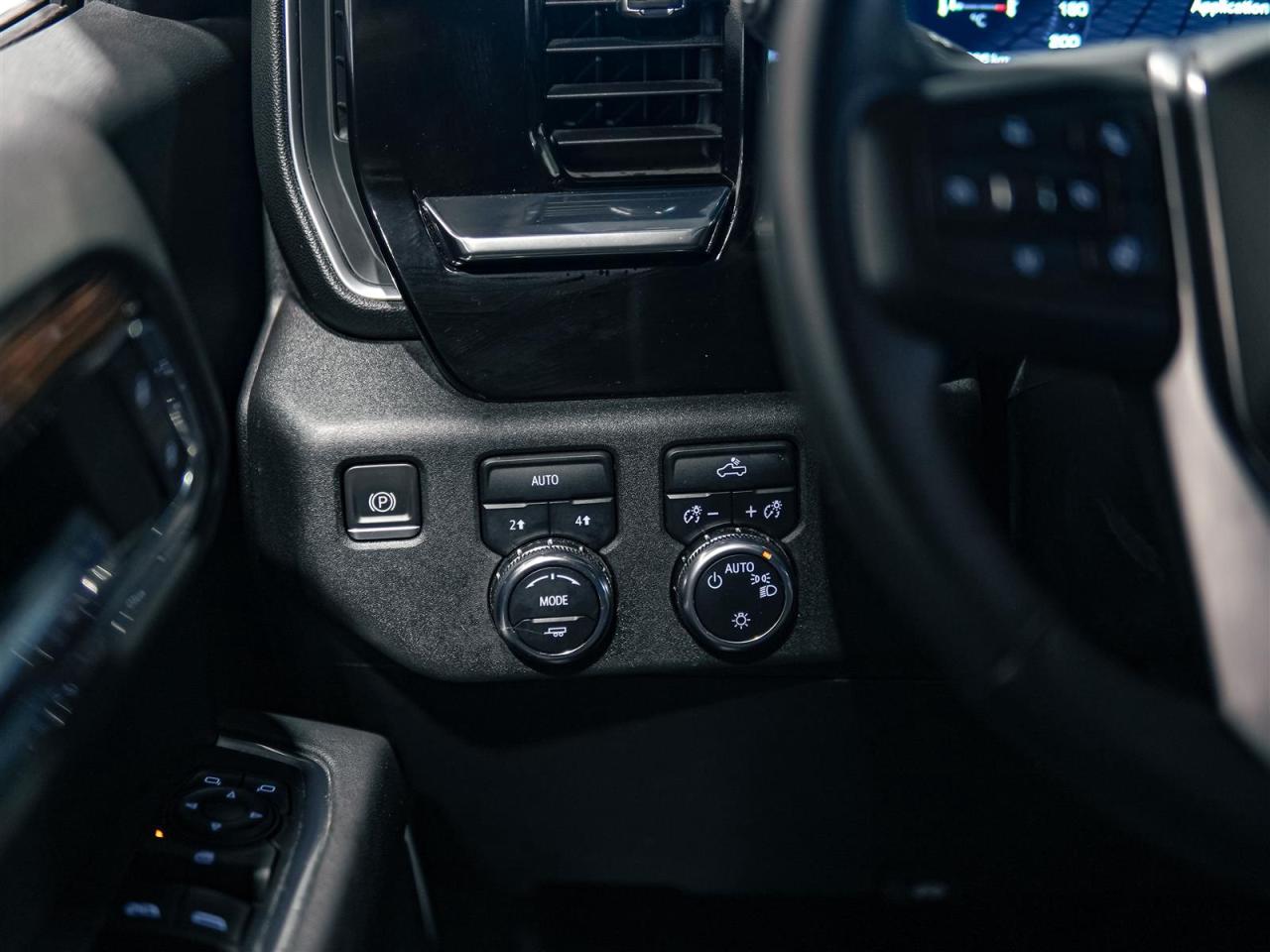 2023 GMC Sierra 1500 SLE CREW CAB 4WD | 5.3 V8 | NO ACCIDENTS Photo