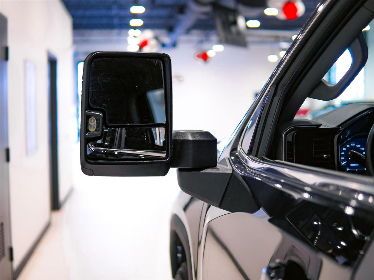 2023 GMC Sierra 1500 SLE CREW CAB 4WD | 5.3 V8 | NO ACCIDENTS Photo