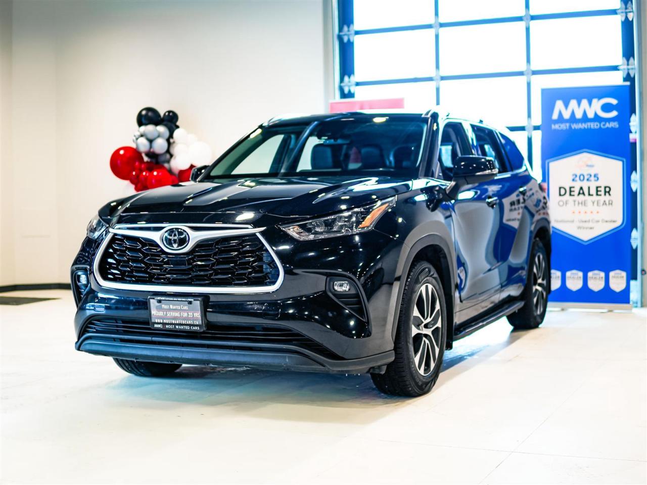 2020 Toyota Highlander XLE | AWD | NO ACCIDENTS | LEATHER | SUNROOF Photo