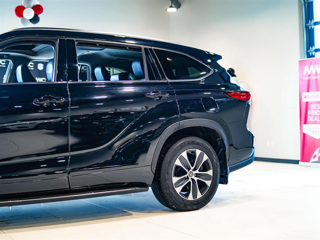 2020 Toyota Highlander XLE | AWD | NO ACCIDENTS | LEATHER | SUNROOF Photo