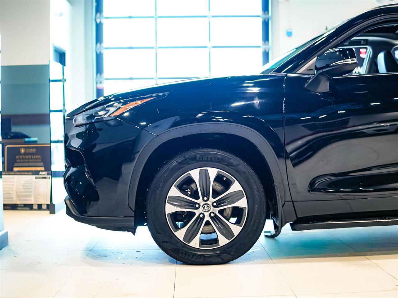 2020 Toyota Highlander XLE | AWD | NO ACCIDENTS | LEATHER | SUNROOF Photo