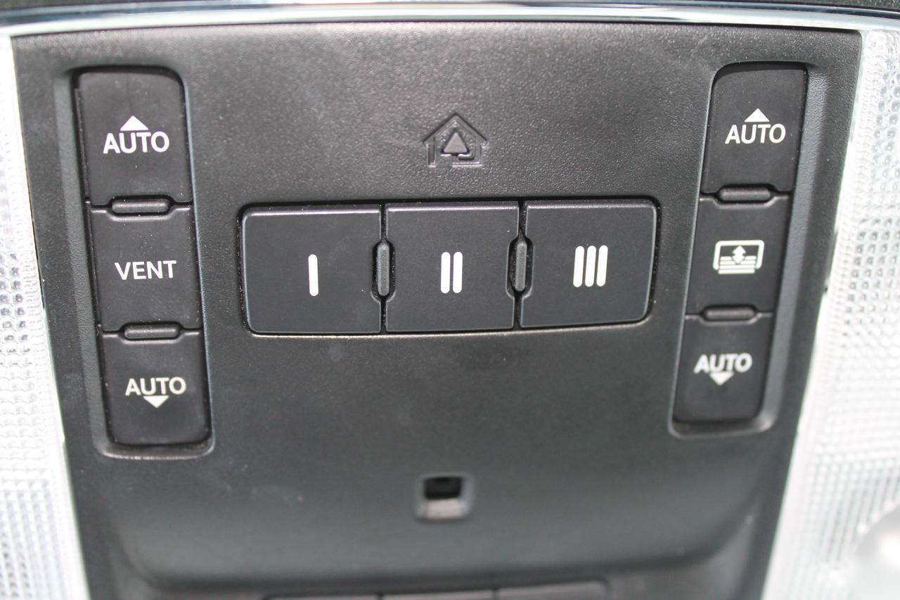 2015 Jeep Grand Cherokee Summit Photo