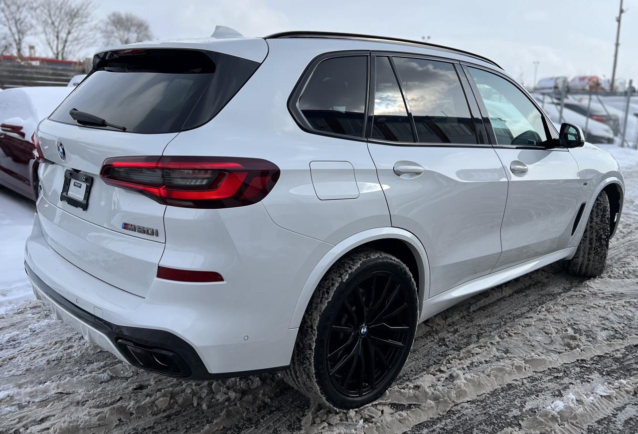 2020 BMW X5 M50i Photo4