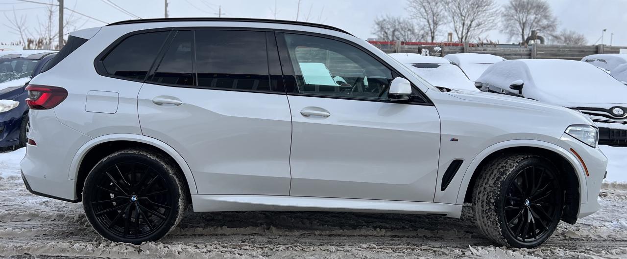 2020 BMW X5 M50i Photo