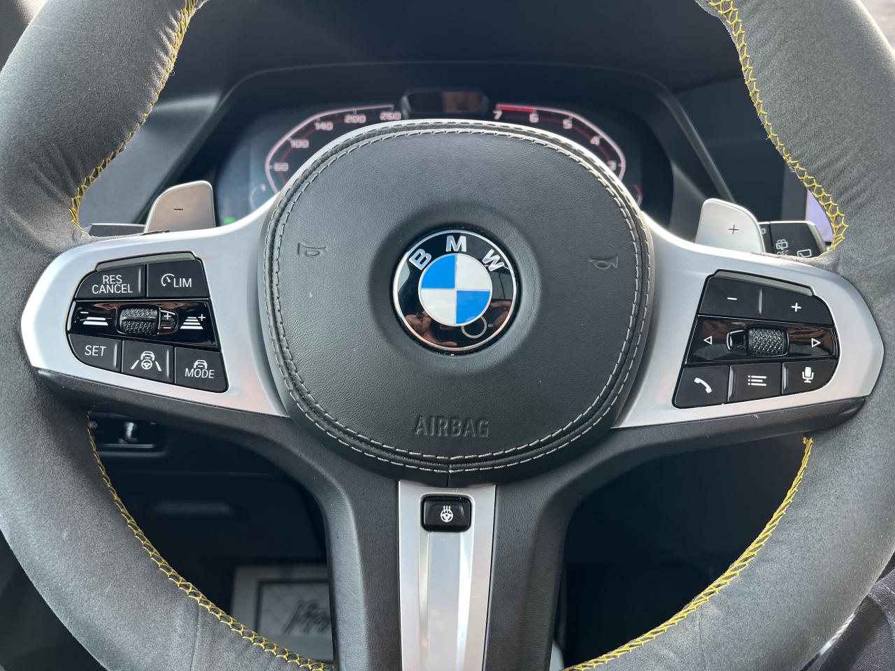 2020 BMW X5 M50i Photo