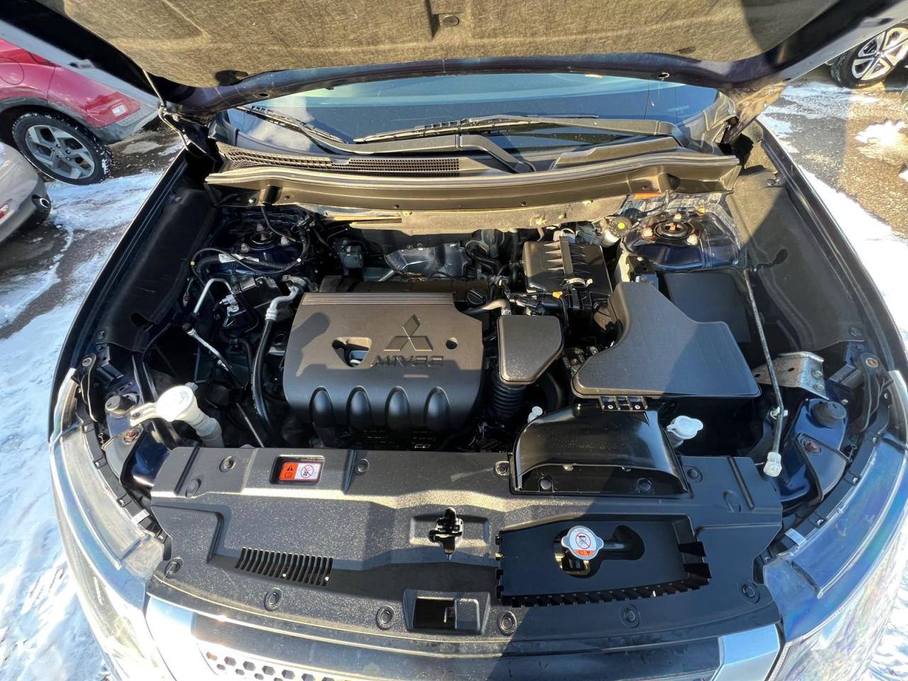 2020 Mitsubishi Outlander SE S-AWC Photo