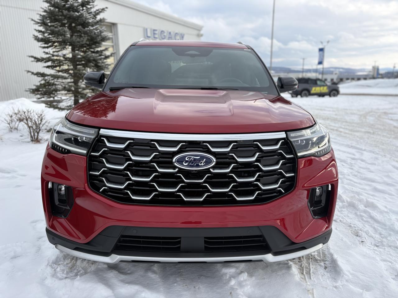 2026 Ford Explorer Platinum™ Photo1