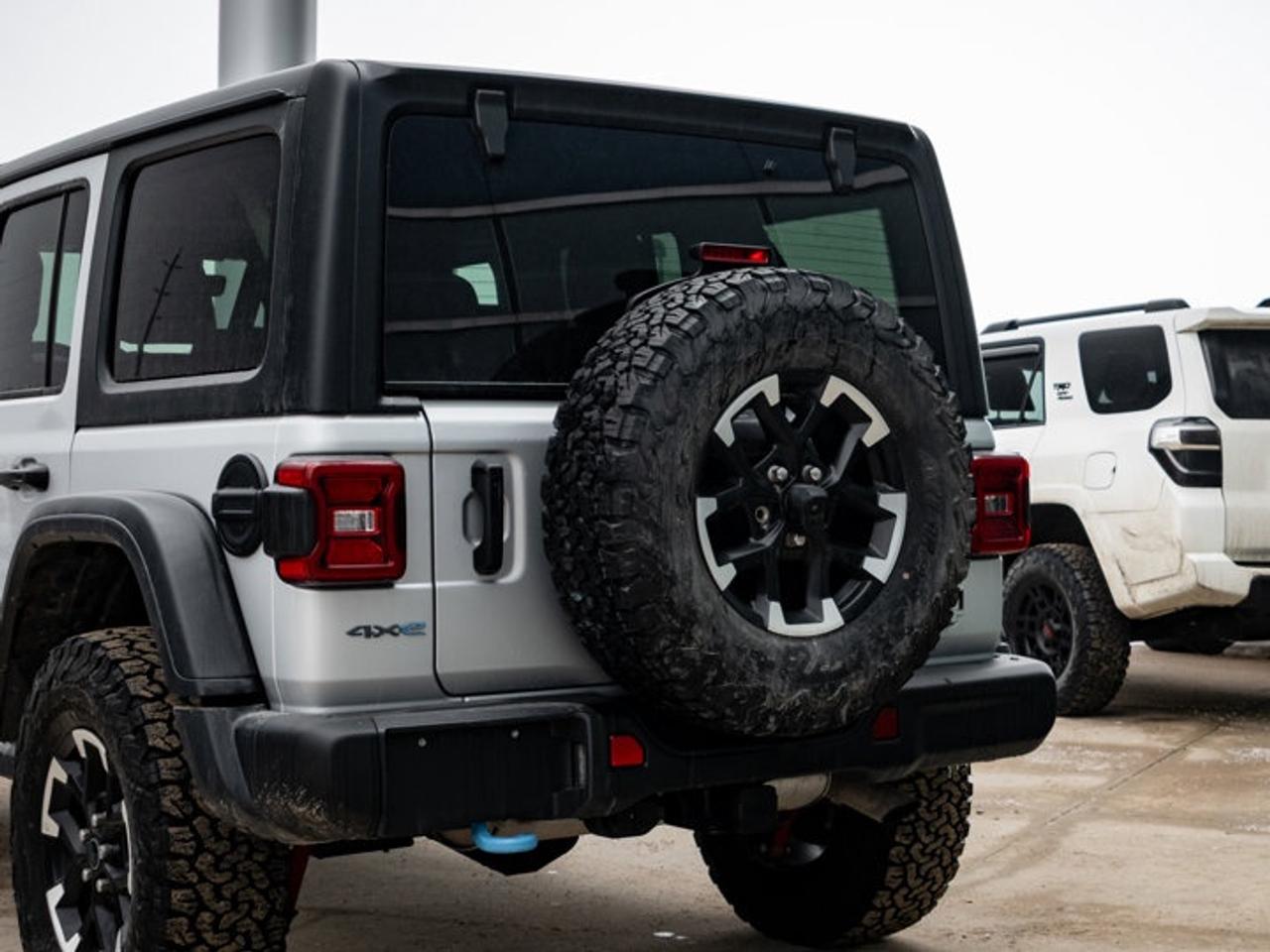 2024 Jeep Wrangler 4xe Rubicon Photo