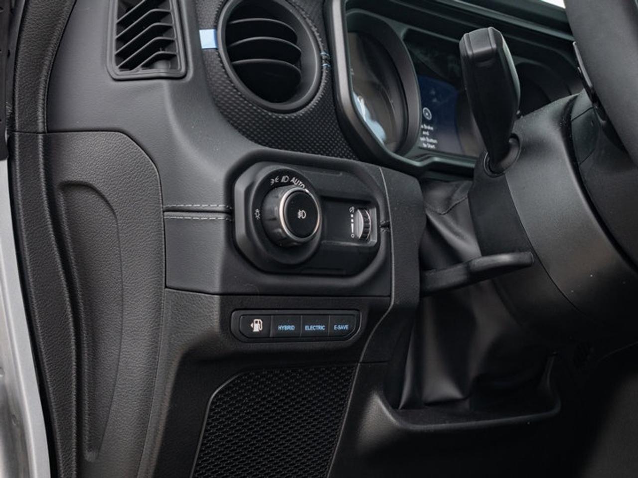 2024 Jeep Wrangler 4xe Rubicon Photo