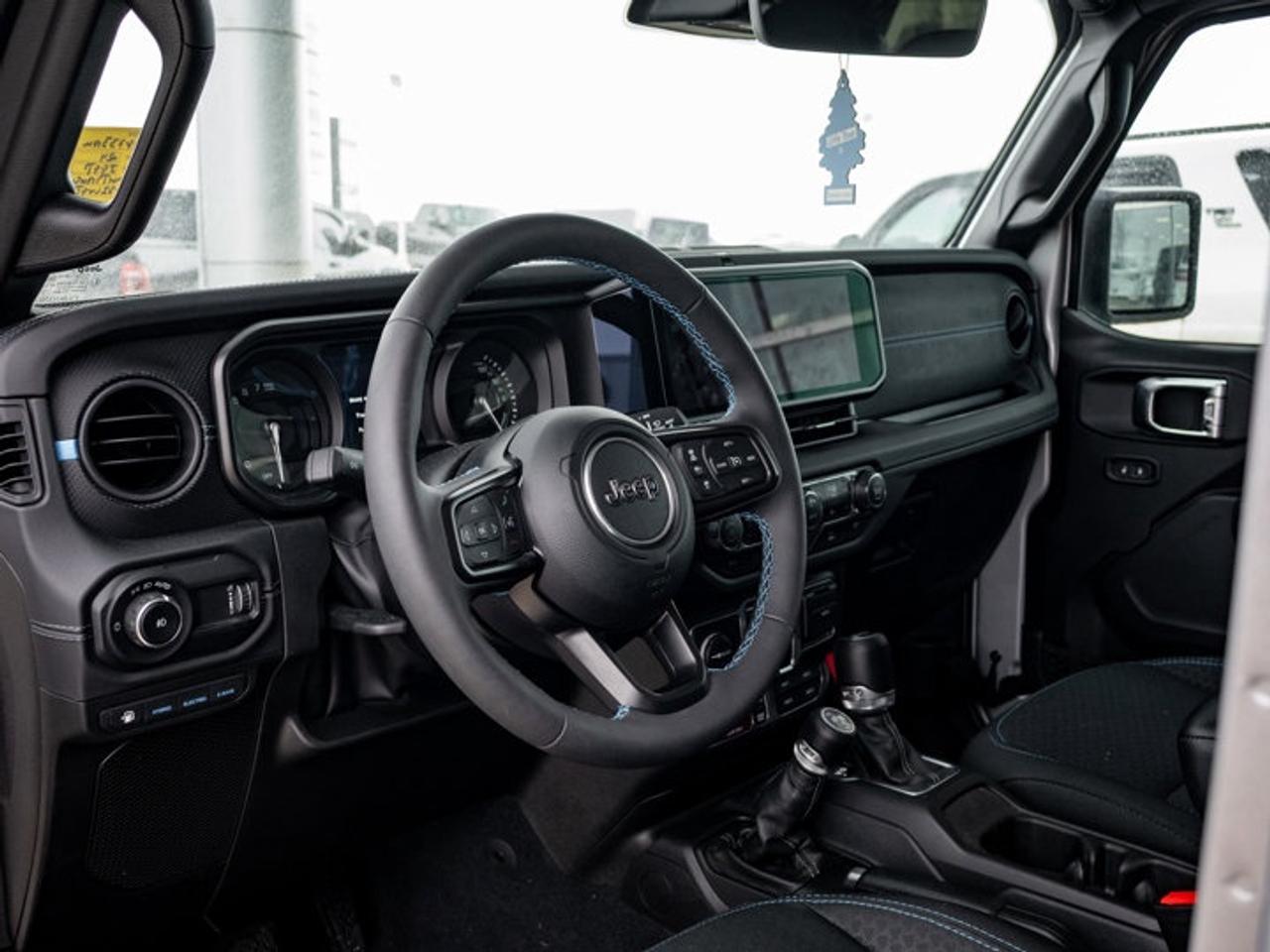 2024 Jeep Wrangler 4xe Rubicon Photo