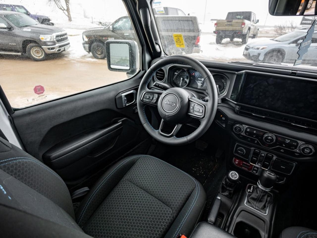 2024 Jeep Wrangler 4xe Rubicon Photo