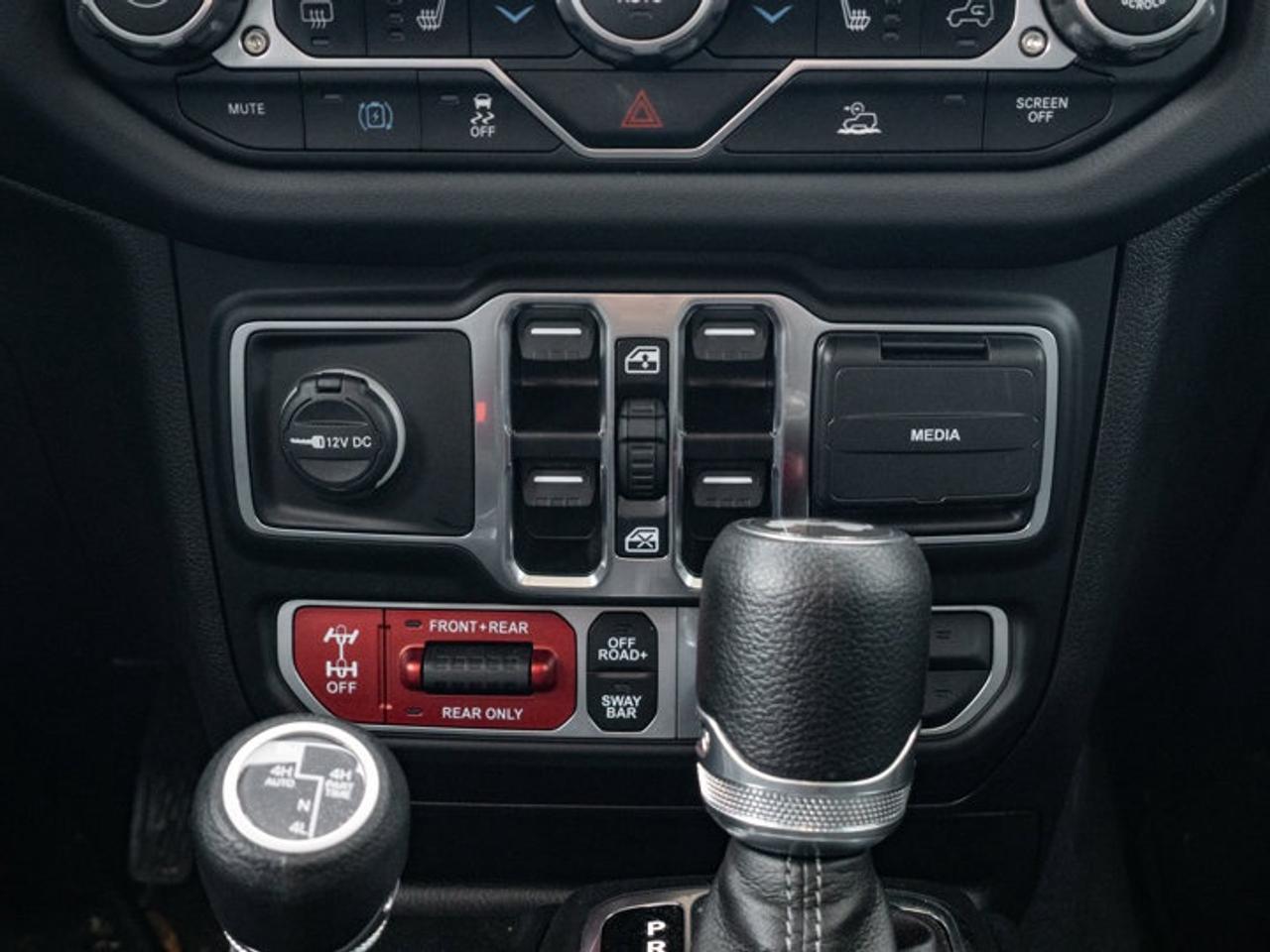 2024 Jeep Wrangler 4xe Rubicon Photo