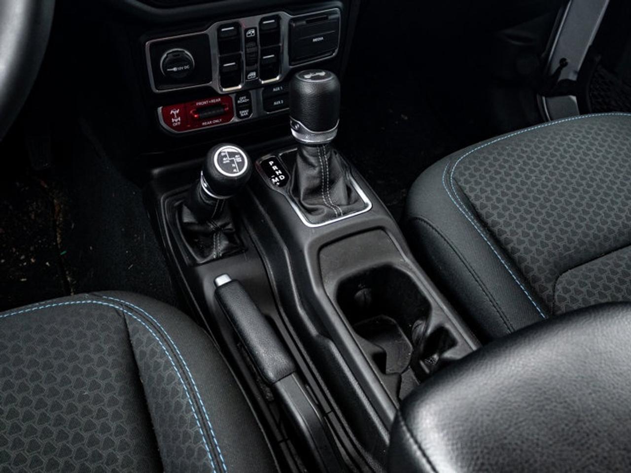 2024 Jeep Wrangler 4xe Rubicon Photo