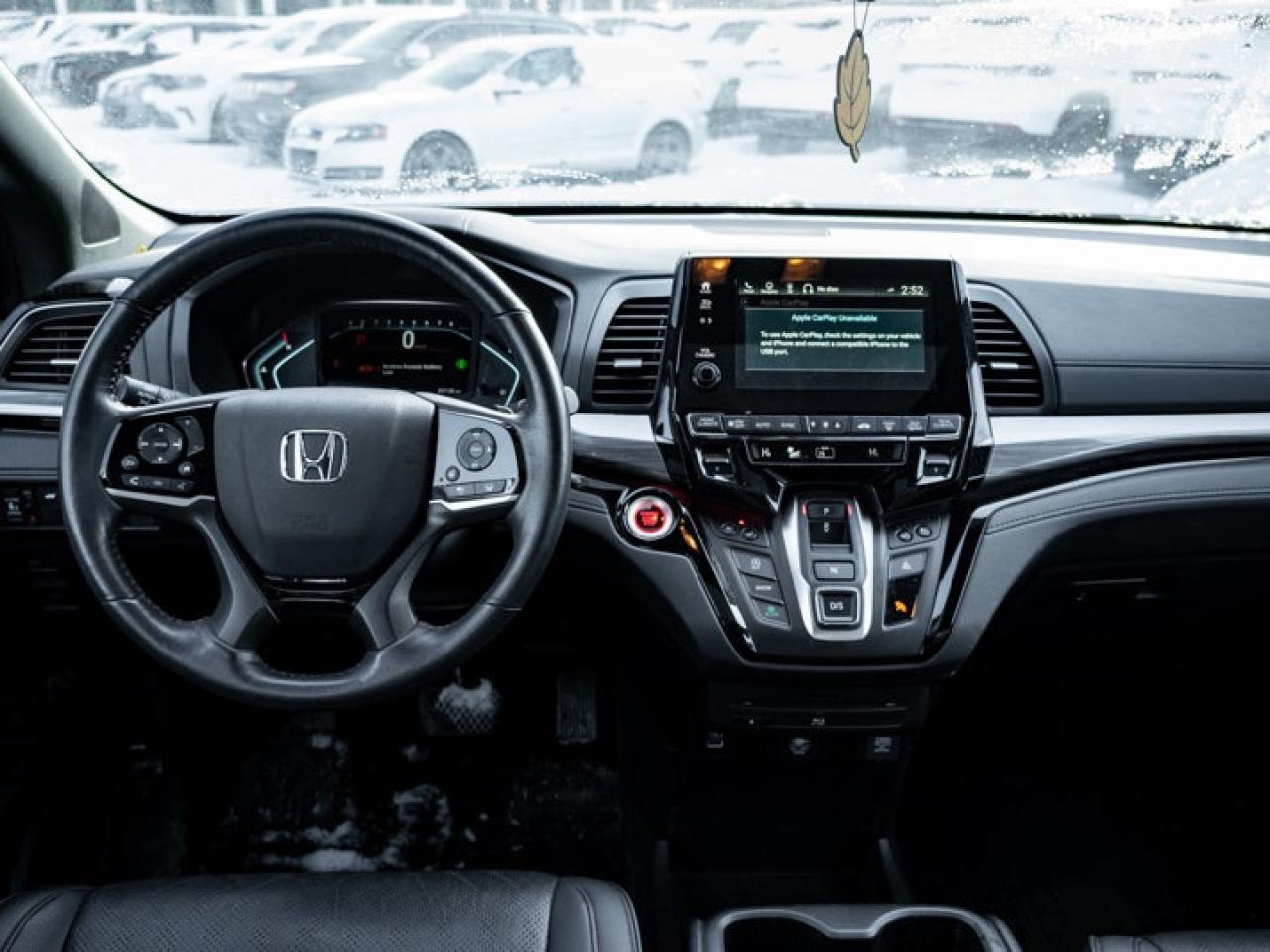 2023 Honda Odyssey Black Edition Photo