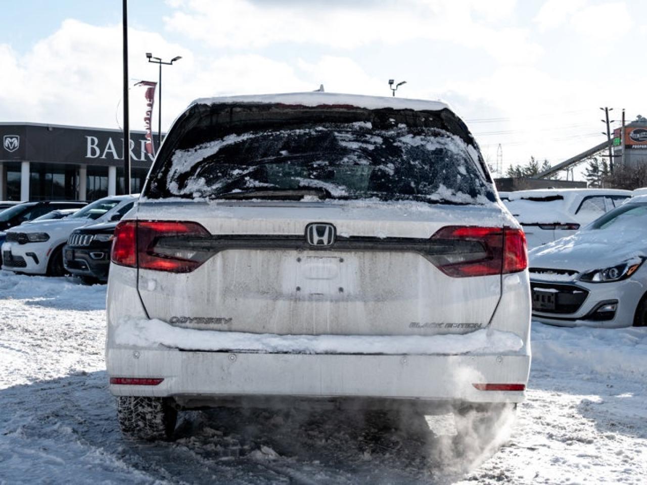 2023 Honda Odyssey Black Edition Photo