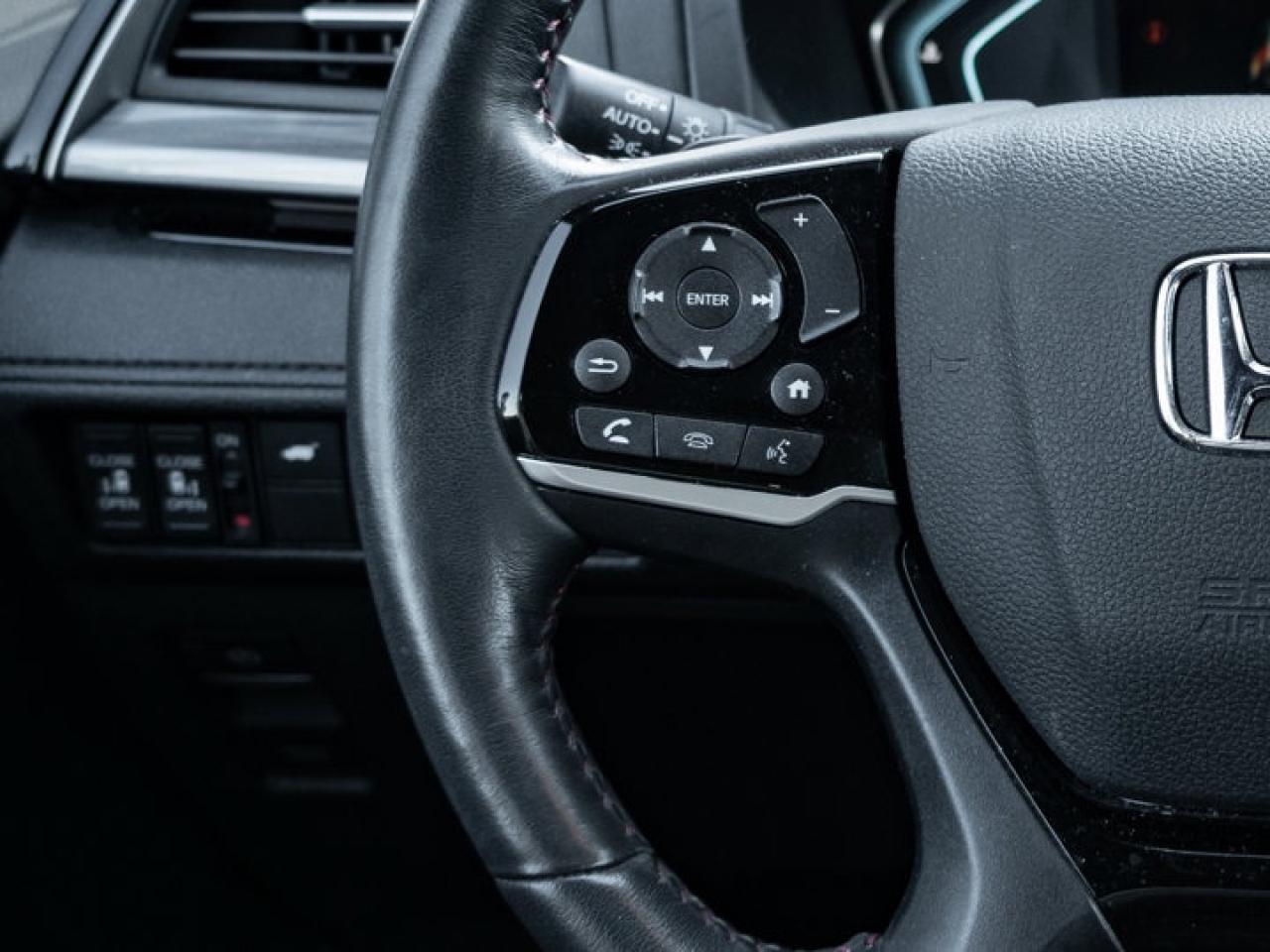 2023 Honda Odyssey Black Edition Photo