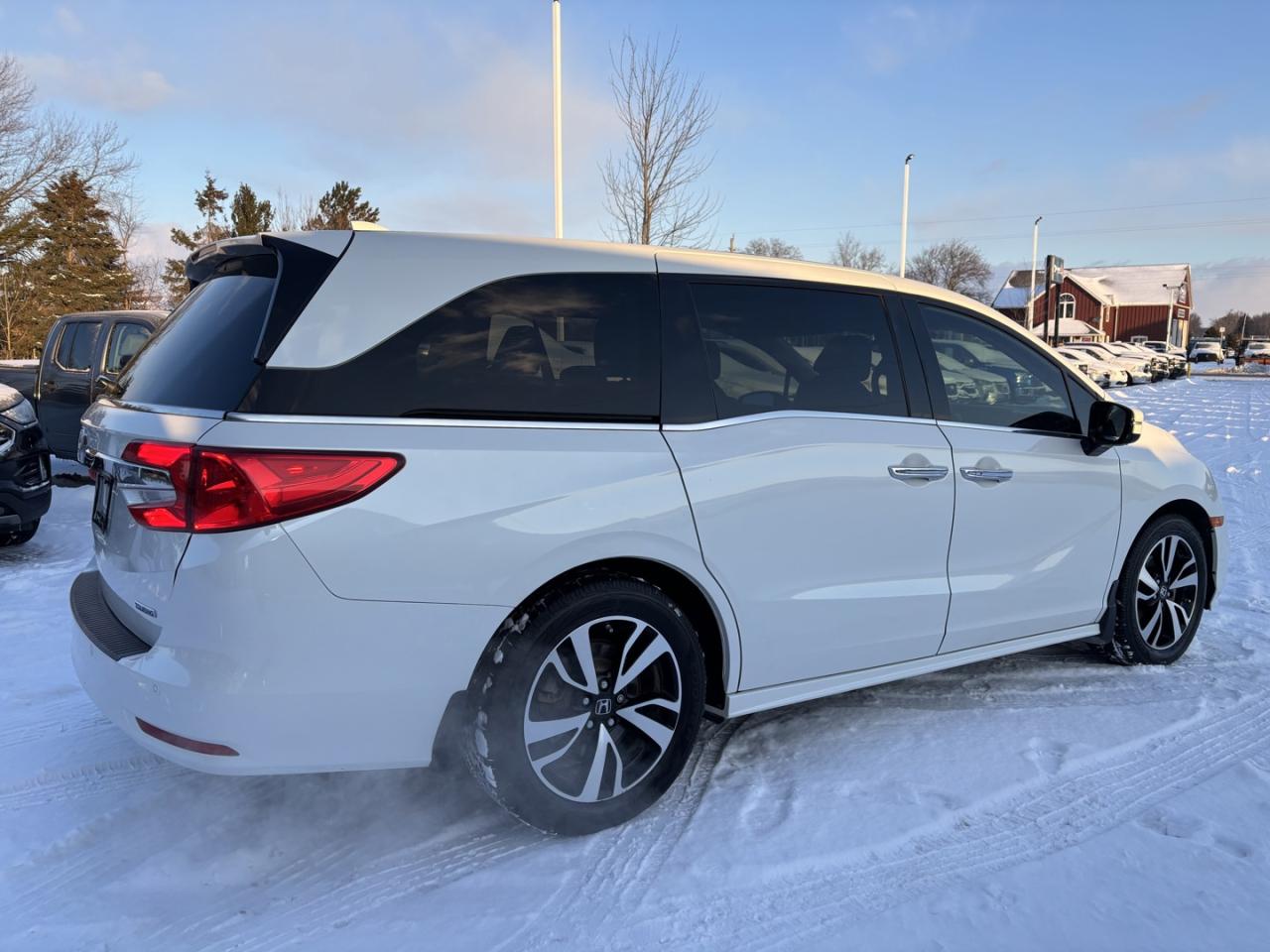 2020 Honda Odyssey Touring Photo