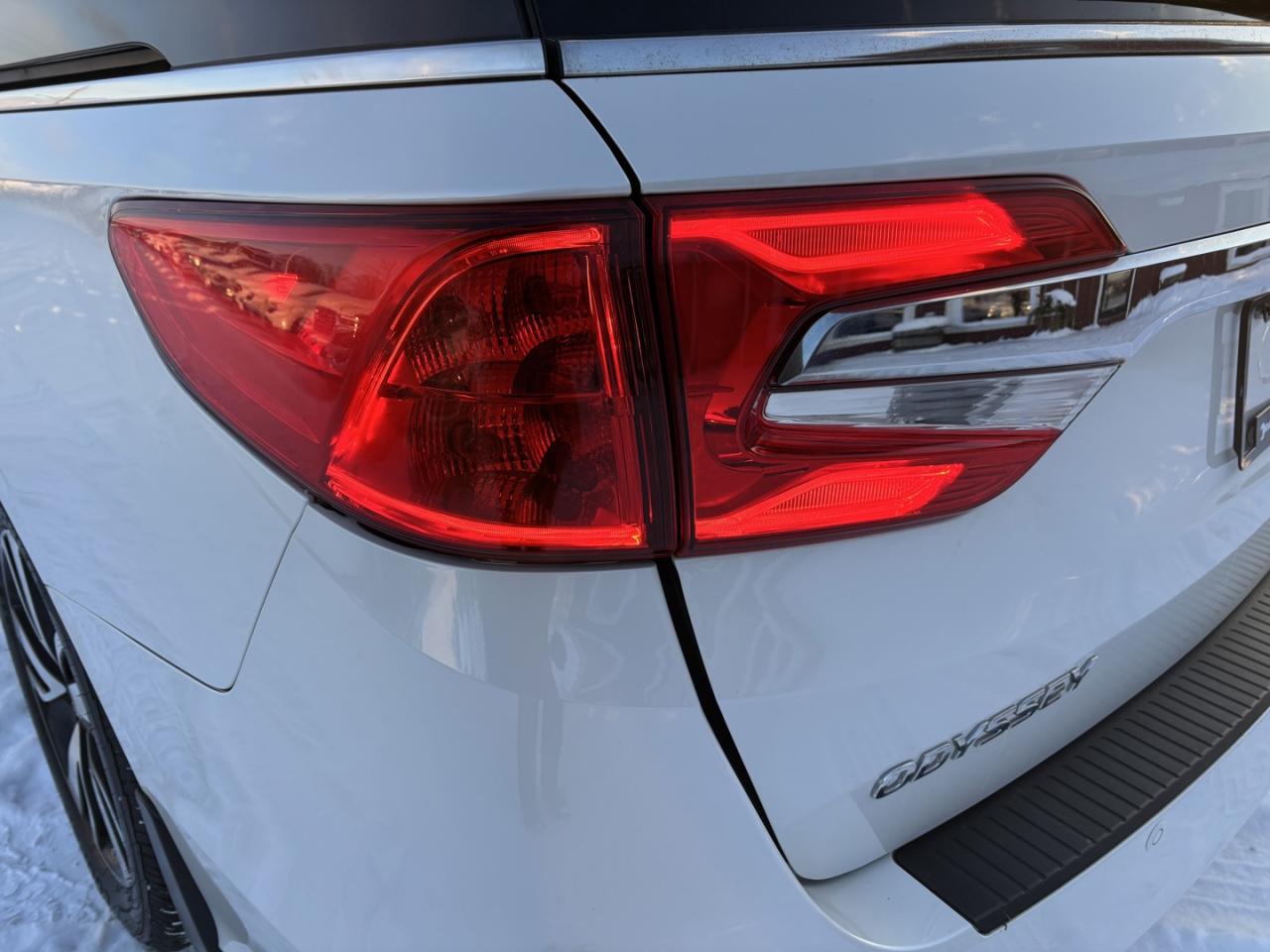 2020 Honda Odyssey Touring Photo