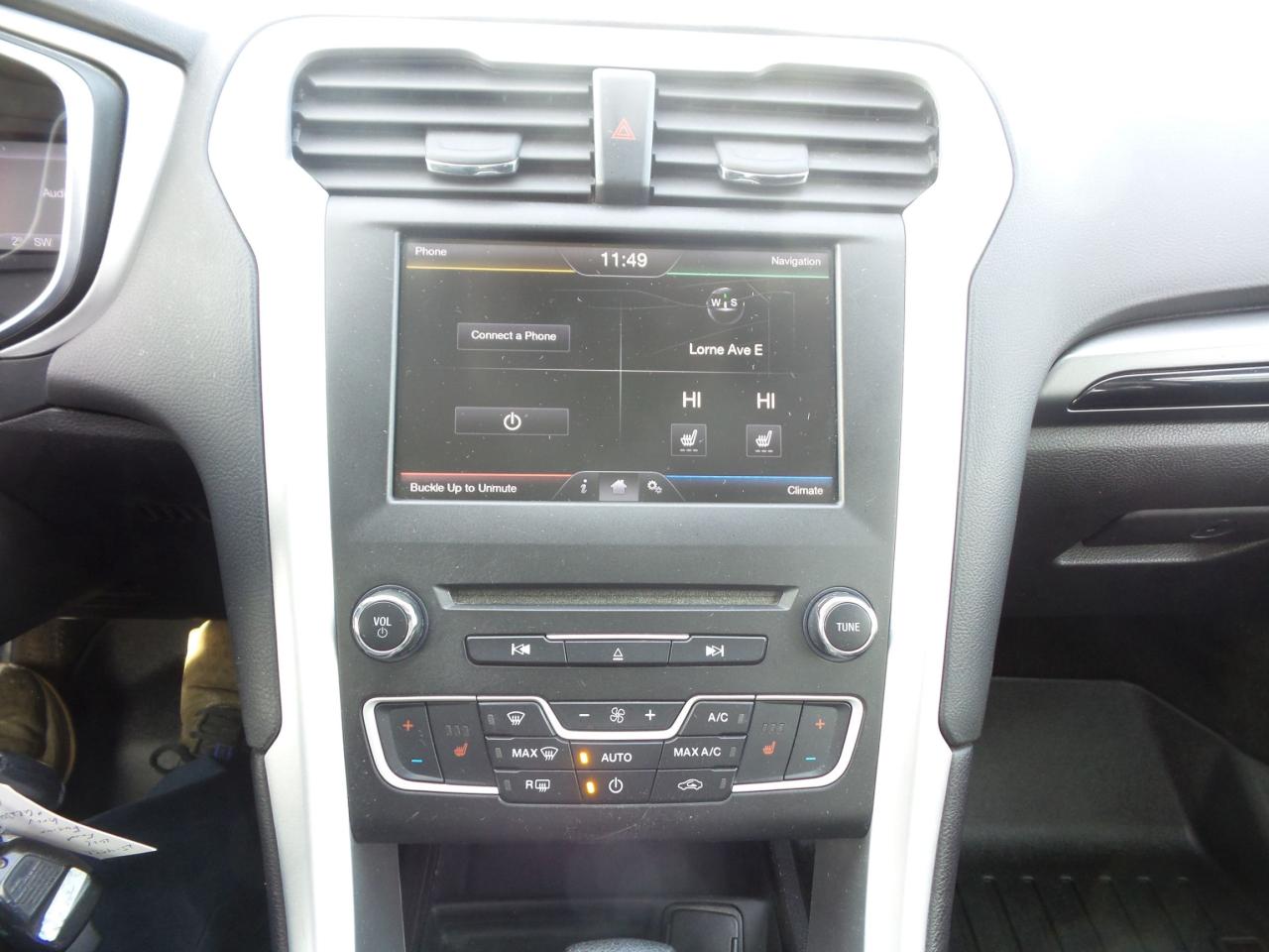 2016 Ford Fusion AS TRADED, 2.5L, HEATED SEATS, REMOTE START! Photo