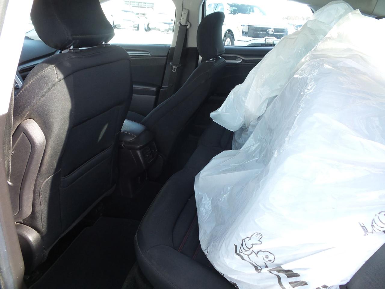 2016 Ford Fusion AS TRADED, 2.5L, HEATED SEATS, REMOTE START! Photo