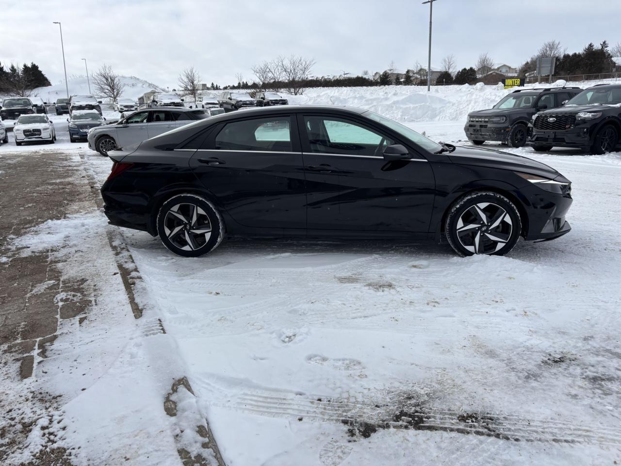 2023 Hyundai Elantra HYBRID, LUXURY, LEATHER, ROOF, LOADED! Photo