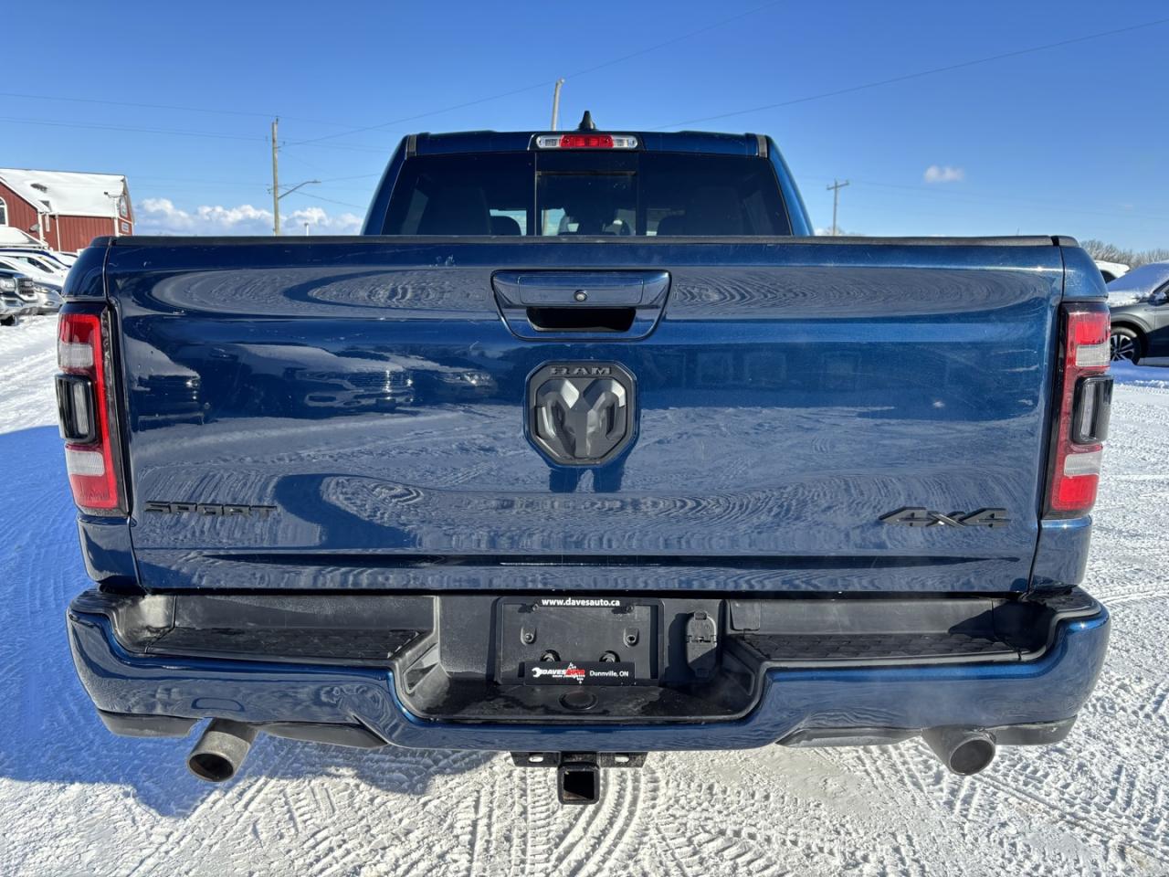 2022 RAM 1500 SPORT Photo3