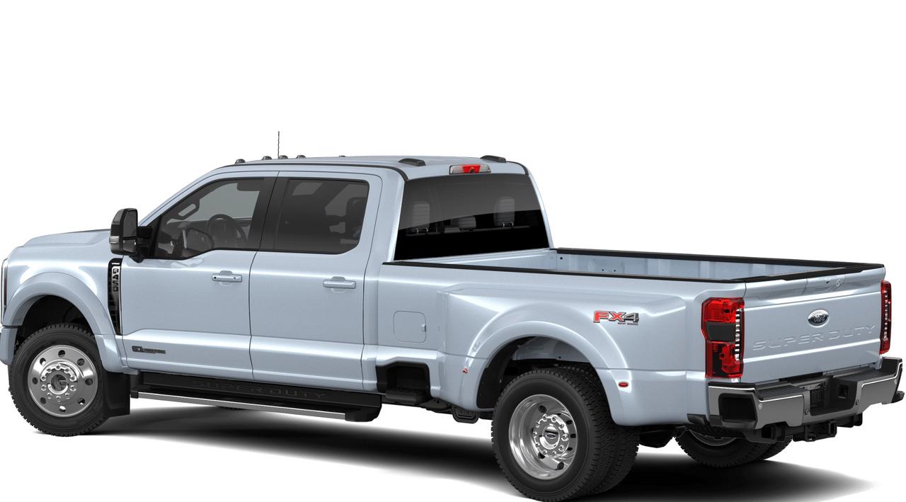2026 Ford F-450 Super Duty DRW Lariat Photo1
