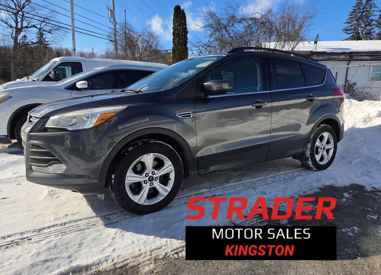 2016 Ford Escape SE - Photo #1