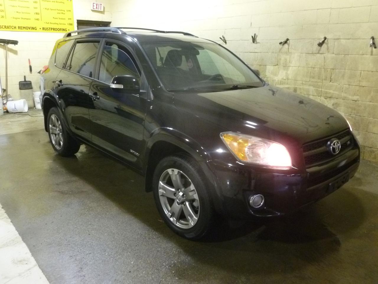 2010 Toyota RAV4 Sport Photo