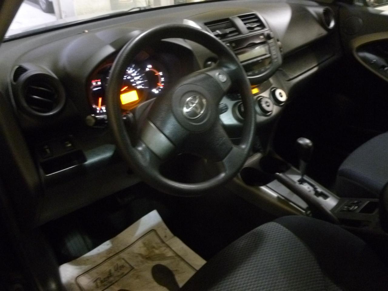 2010 Toyota RAV4 Sport Photo