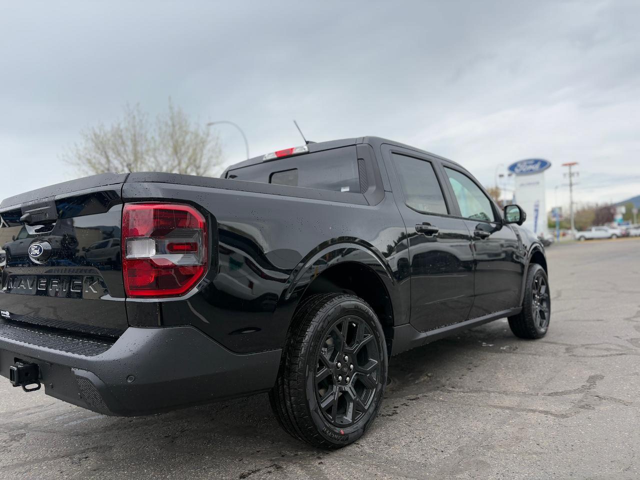 2026 Ford Maverick Lariat Photo4