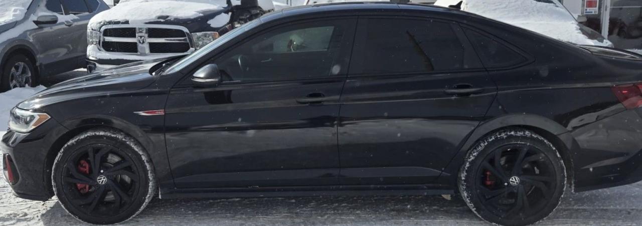 2023 Volkswagen Jetta GLI GLI / NO ACCIDENTS / ROOF / NAV / LEATHER / MANUAL Photo
