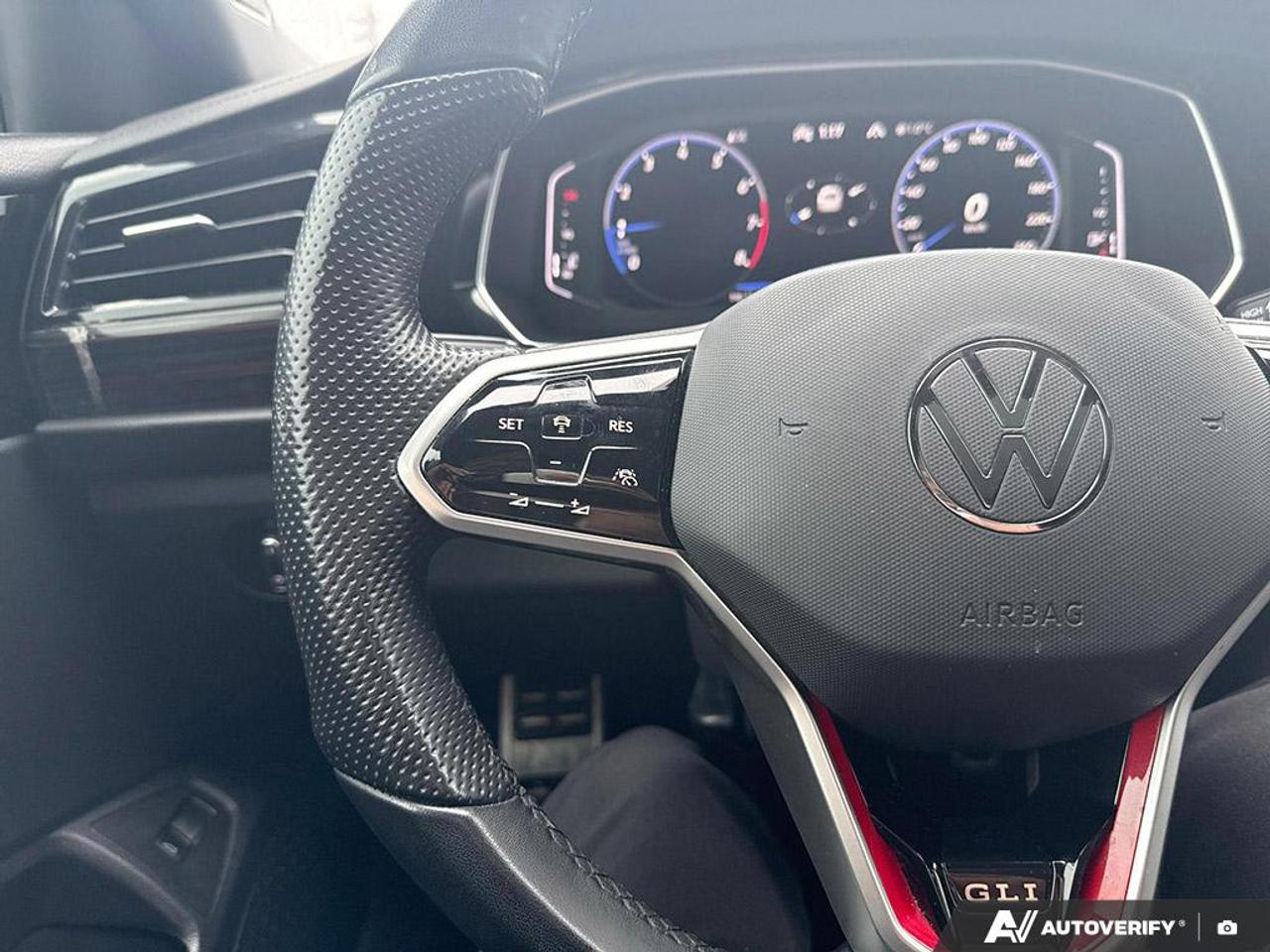 2023 Volkswagen Jetta GLI GLI / NO ACCIDENTS / ROOF / NAV / LEATHER / MANUAL Photo