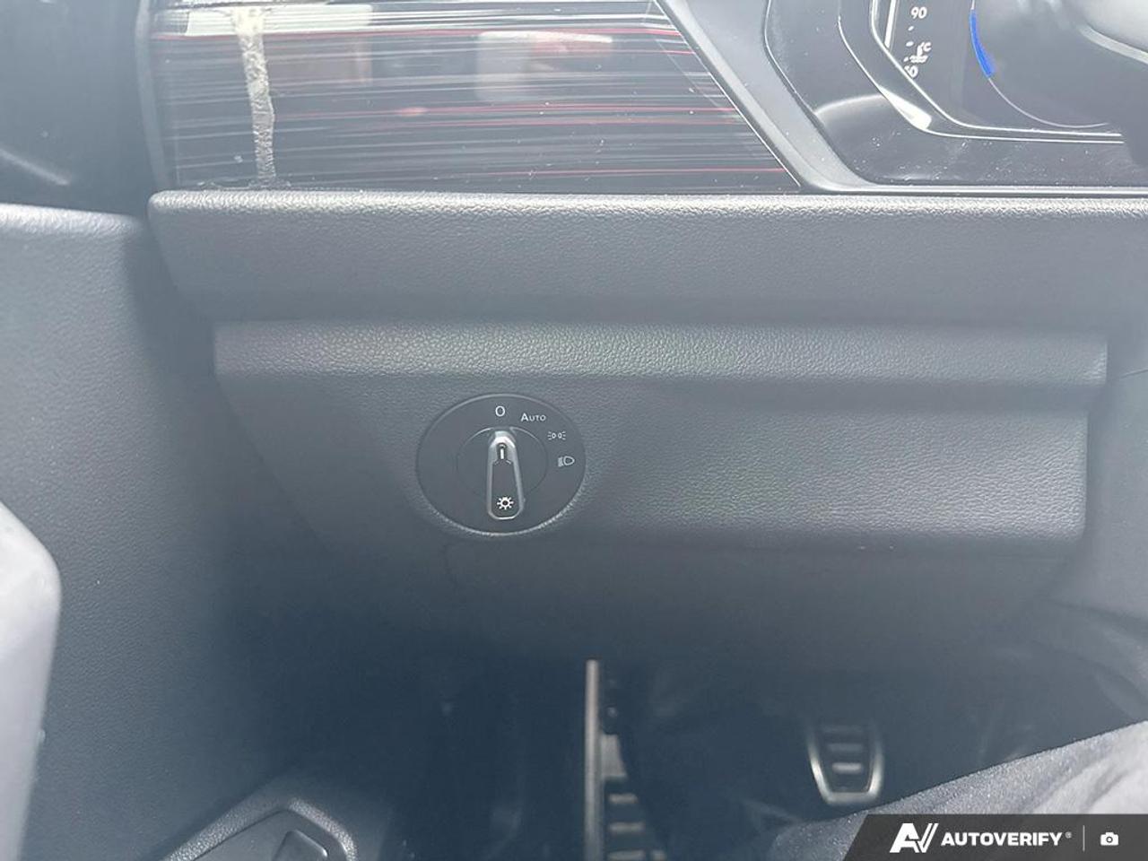 2023 Volkswagen Jetta GLI GLI / NO ACCIDENTS / ROOF / NAV / LEATHER / MANUAL Photo