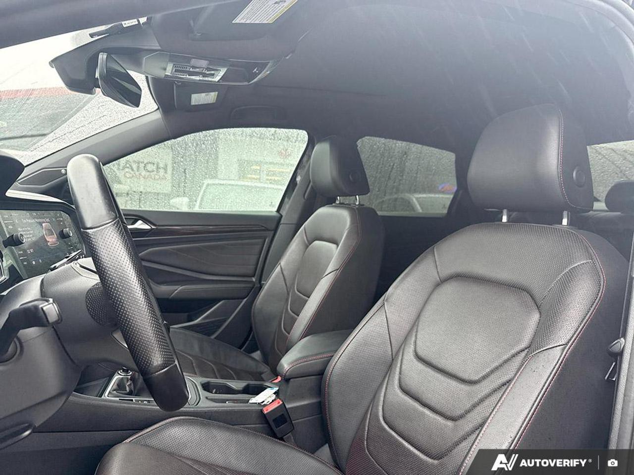 2023 Volkswagen Jetta GLI GLI / NO ACCIDENTS / ROOF / NAV / LEATHER / MANUAL Photo