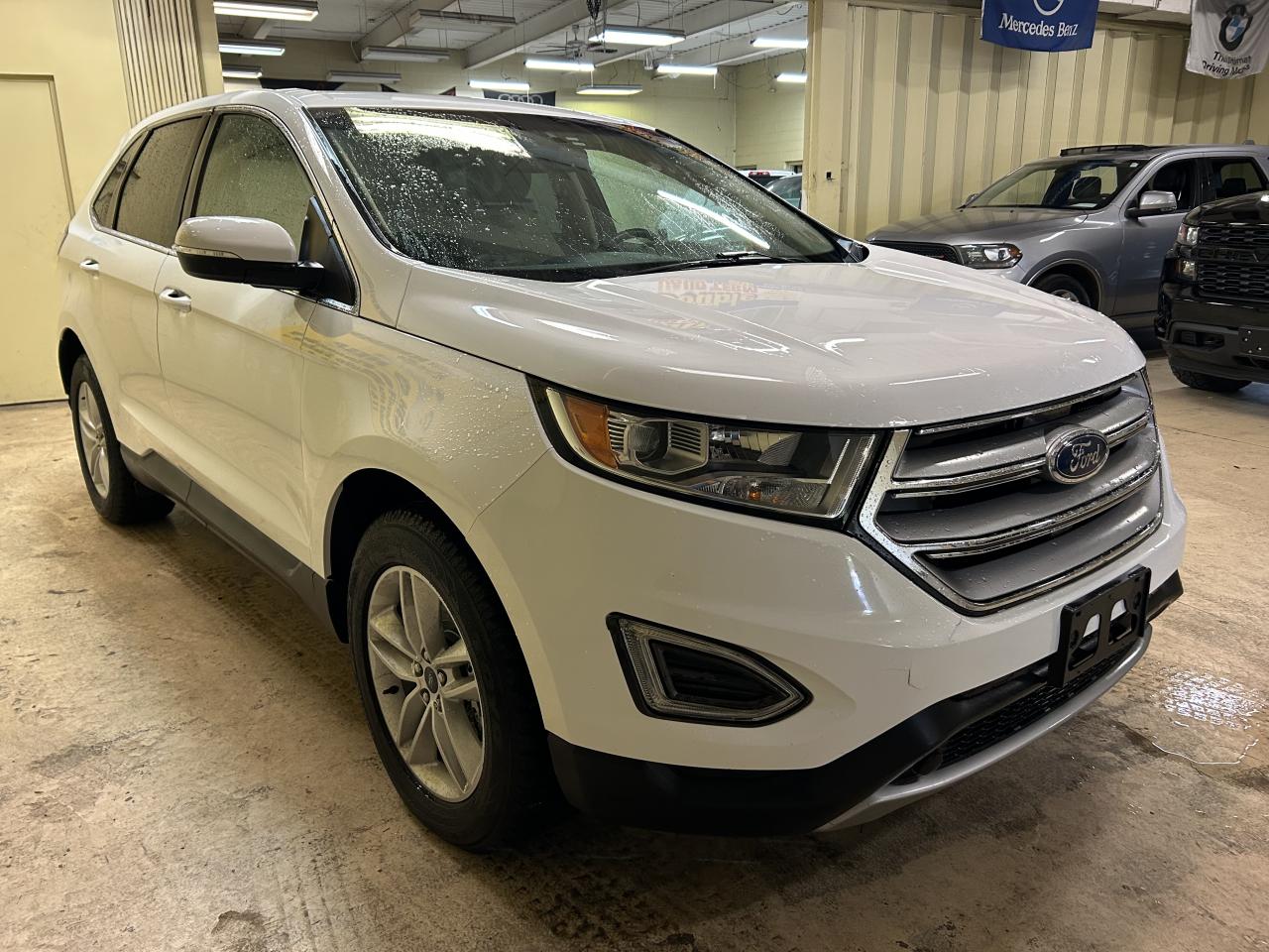 2018 Ford Edge SEL Photo