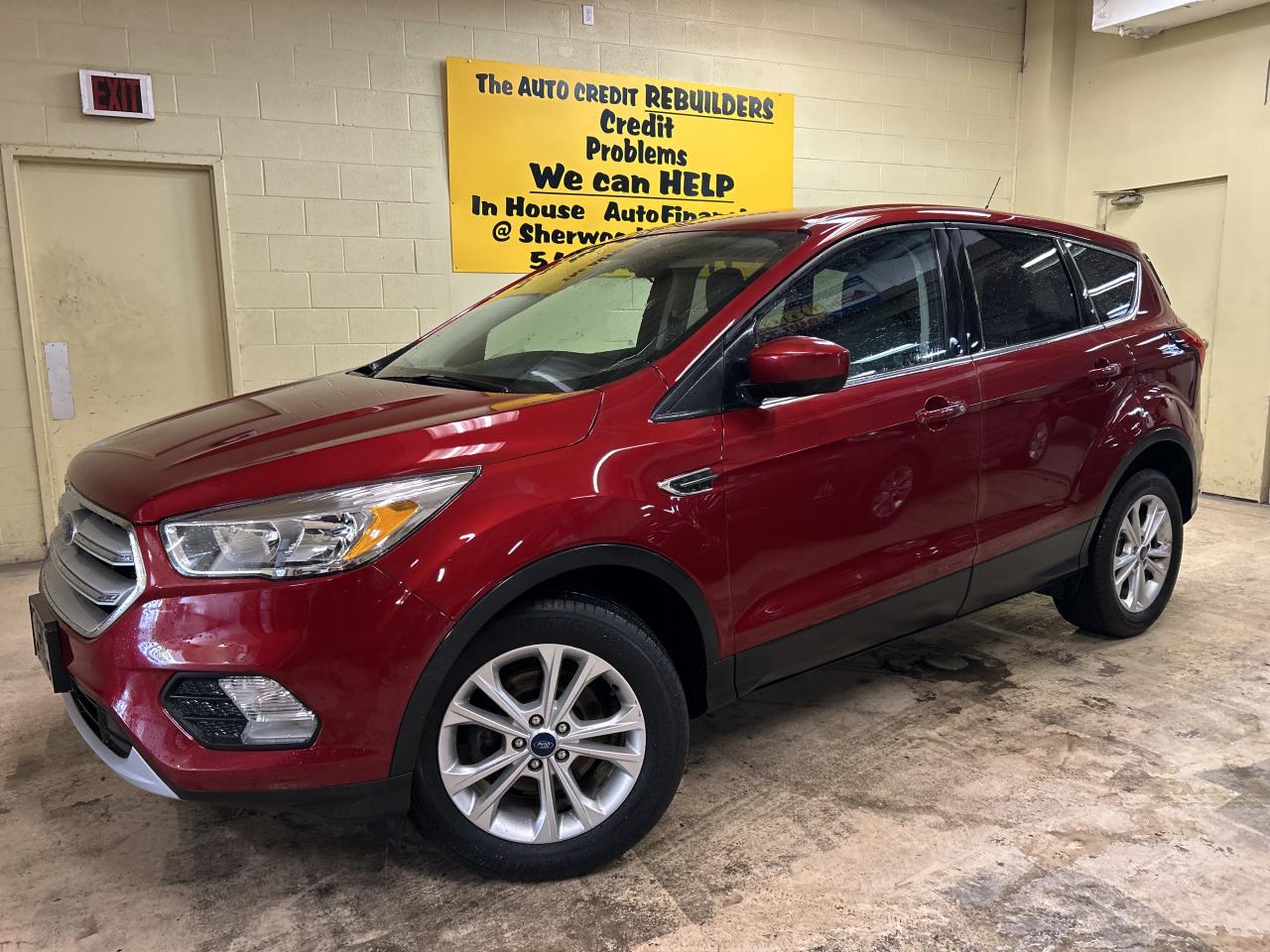 2019 Ford Escape SE Photo