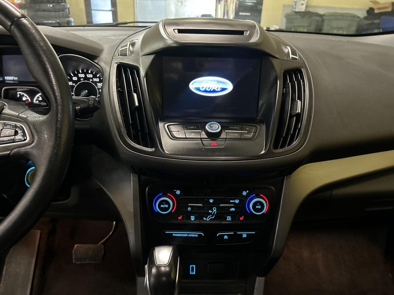 2018 Ford Escape SEL Photo