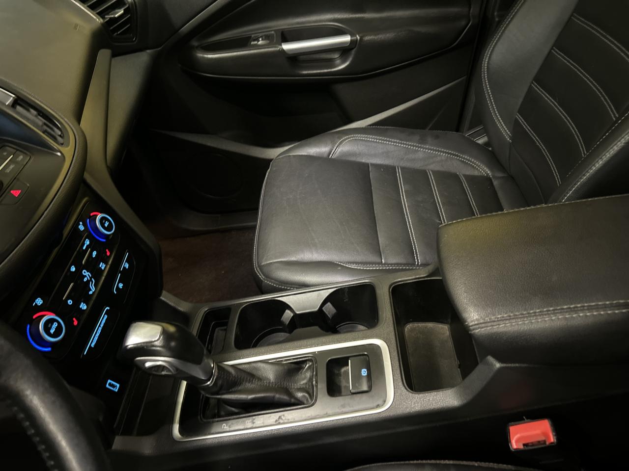 2018 Ford Escape SEL Photo