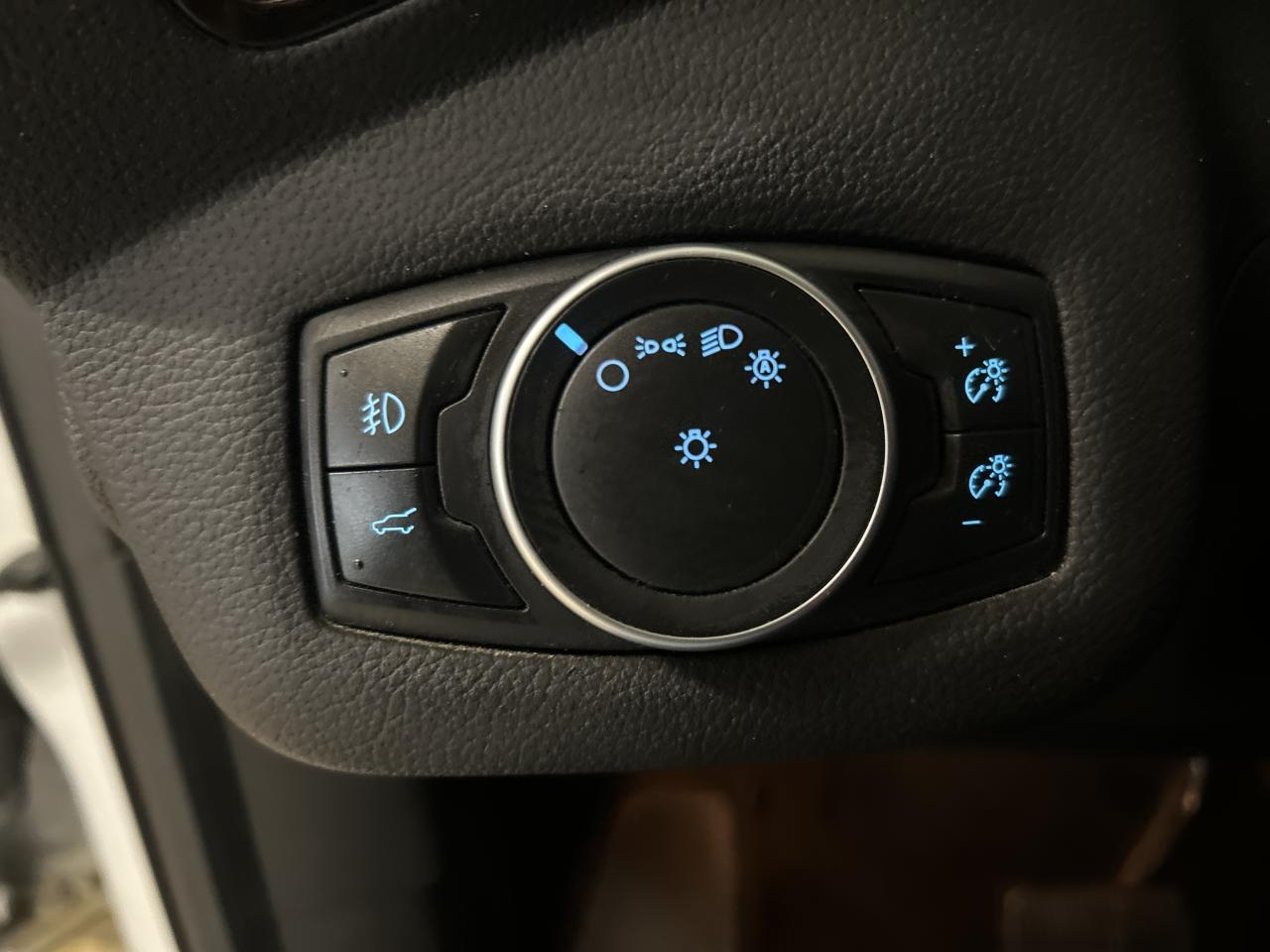 2018 Ford Escape SEL Photo