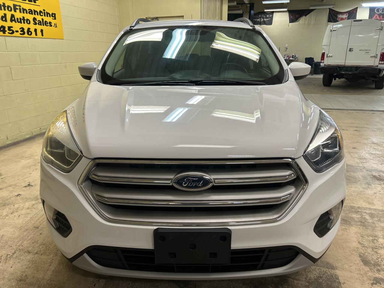 2018 Ford Escape SEL Photo