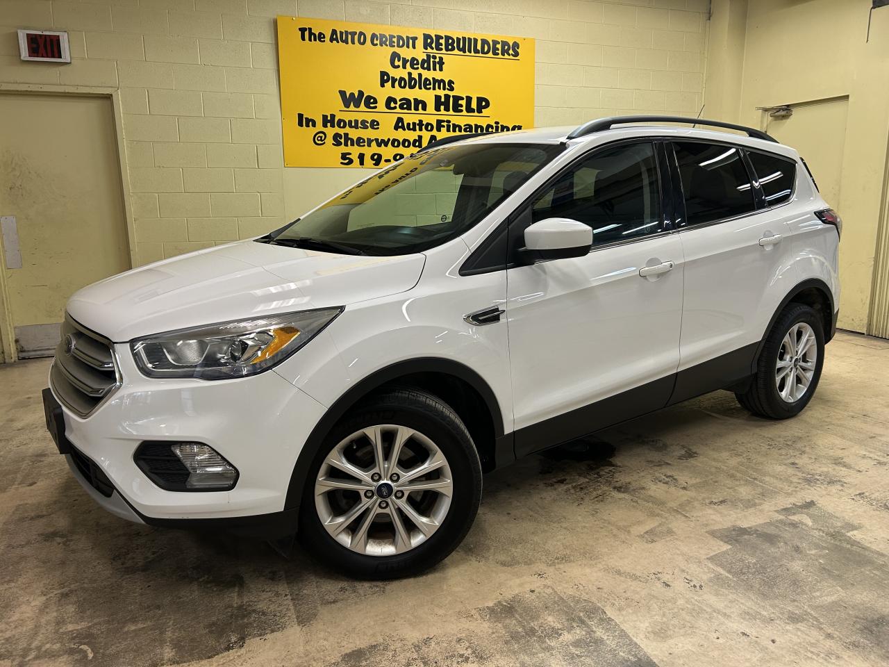 2018 Ford Escape SEL Photo
